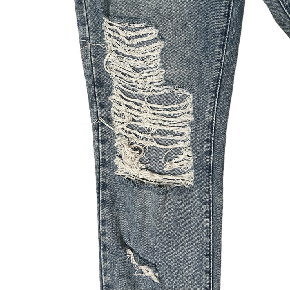 NWT FLAMINGO Distressed Straight Leg Medium Wash Jeans Unique Pocket Detailing - Picture 6 of 10